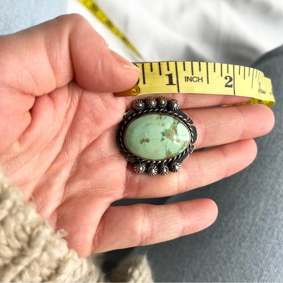 large turquoise sterling silver ring Native American made & signed 7.5 - Picture 2 of 8
